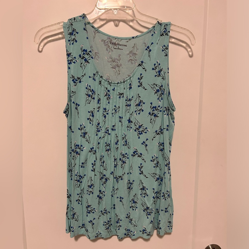Croft & Barrow large sleeveless floral tank top